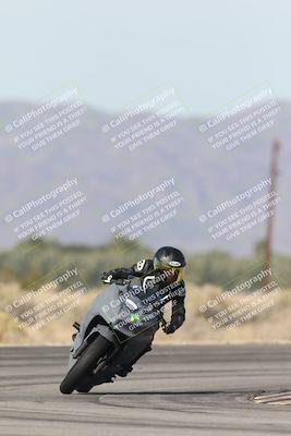 media/Nov-30-2025-TrackXperience (Sun) [[c0061d280f]]/3-Level 1/Session 3 (Turn 16)/